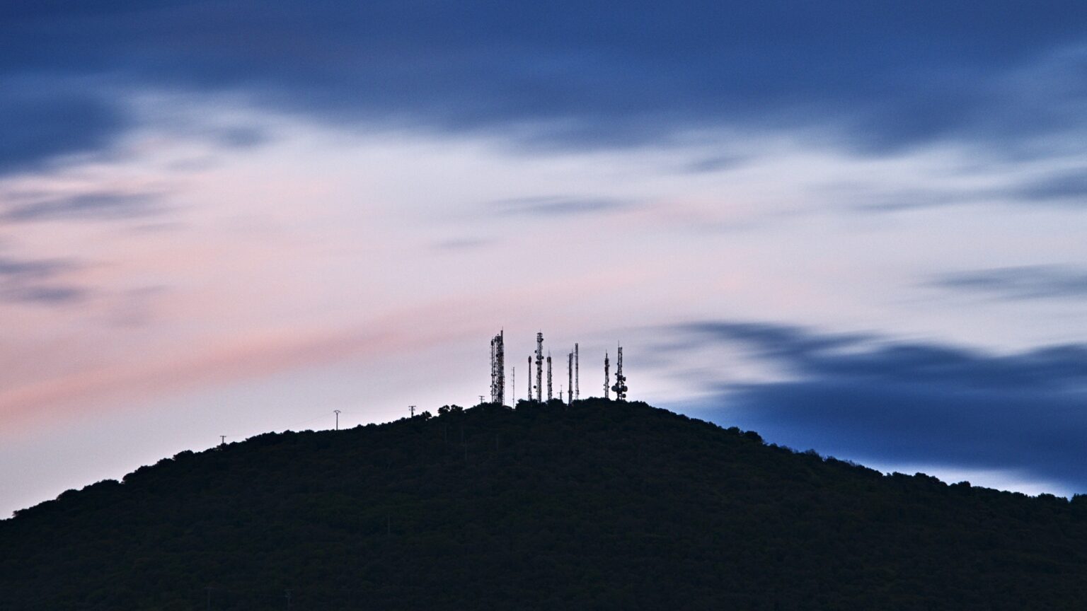 Antennas on hillside